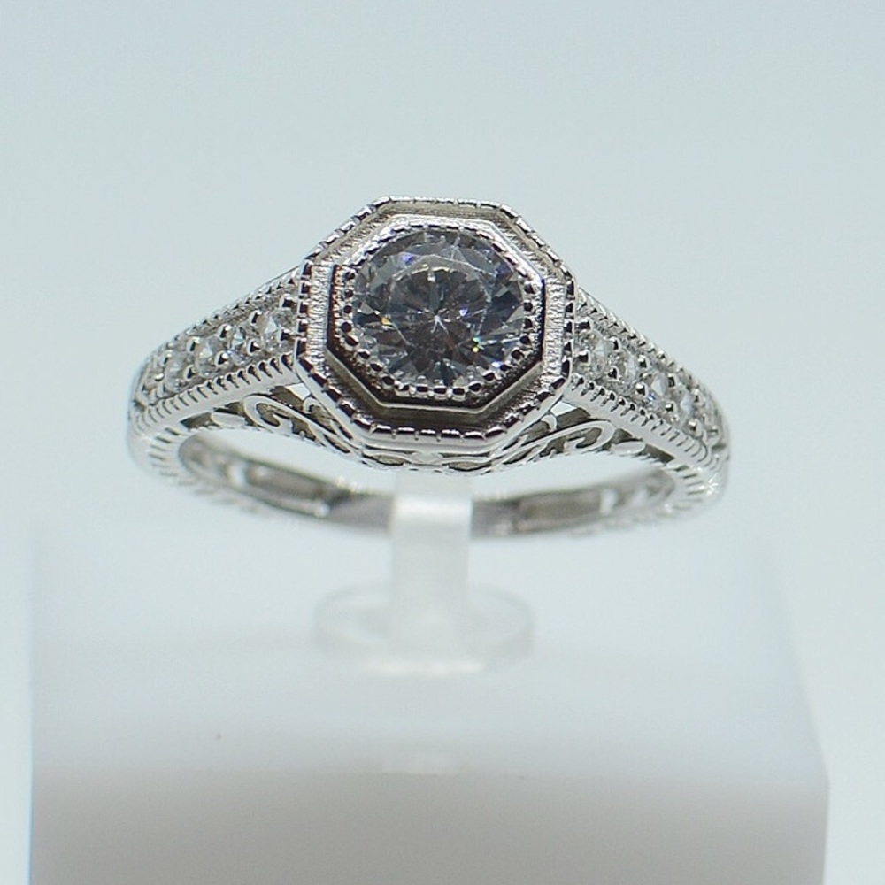 Oval Solitaire 925 Sterling Silver Engagement Ring - Picture 5 of 7